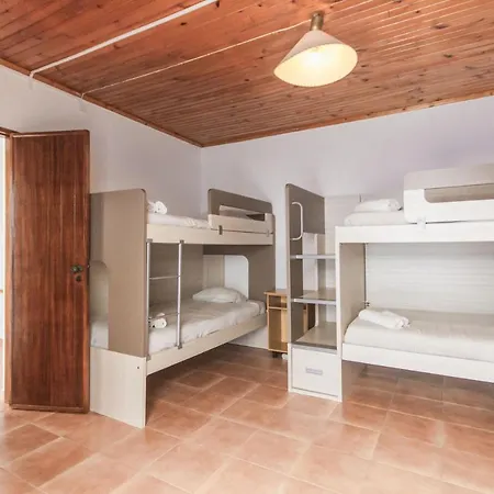 Estudios Lagido - Peniche Surf Camp Working Space & Surf