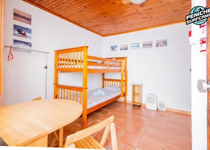 Estudios Lagido - Peniche Surf Camp Working Space & Surf Apartment