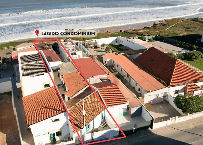 Apartment Estudios Lagido - Peniche Surf Camp Working Space & Surf Ferrel (Leiria)